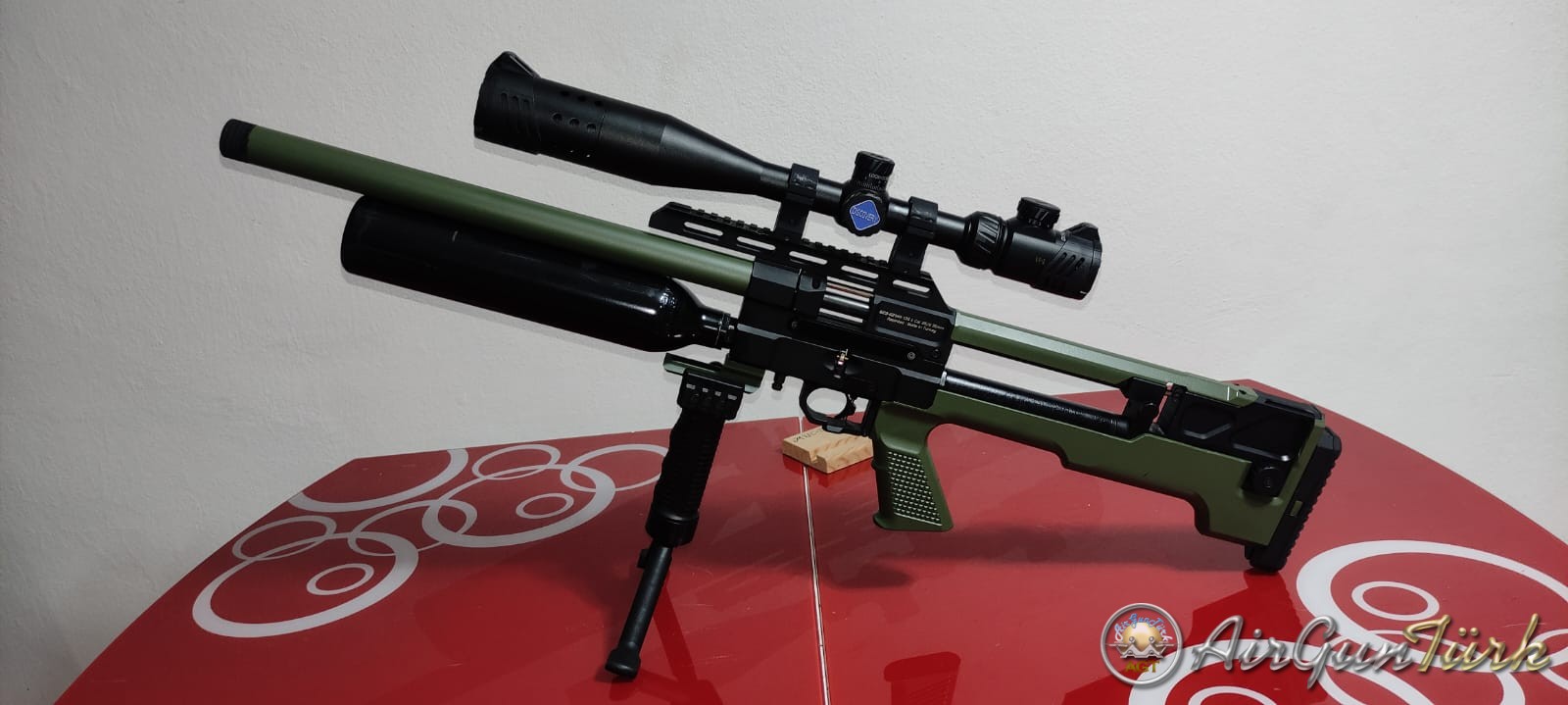 e88714ca-f28f-440f-a79f-6cf72a8e2d2c