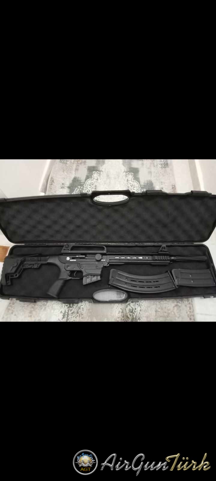 received_561945845949162