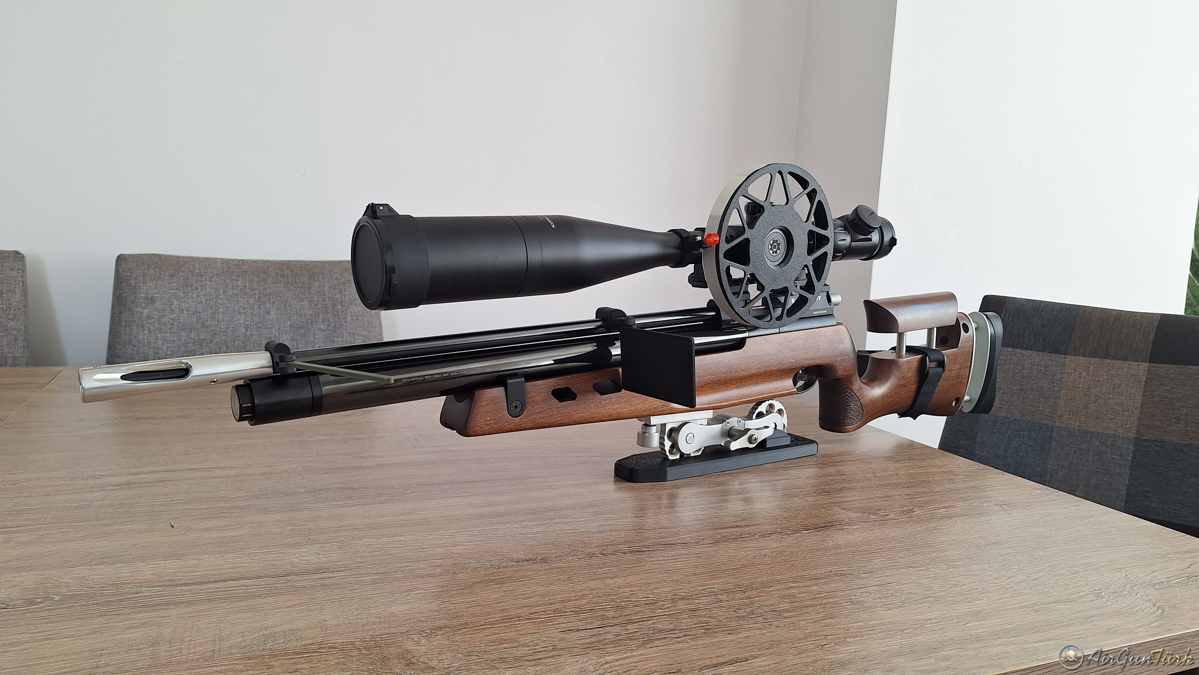 Konus m30