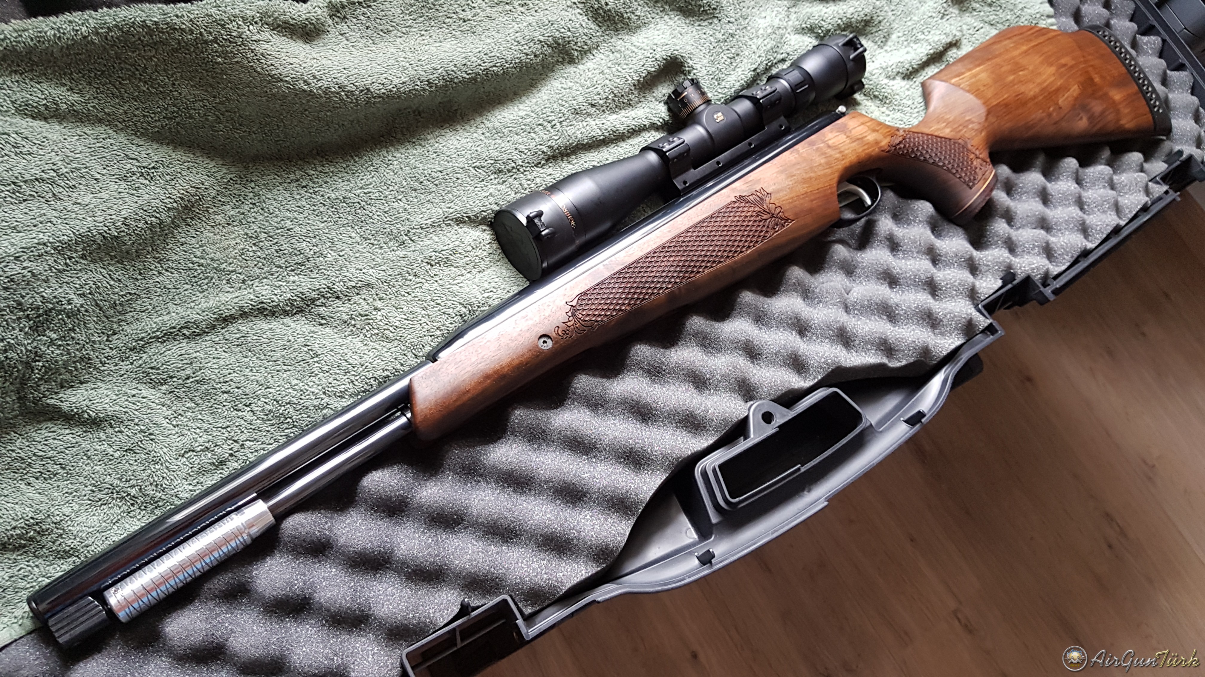 Air Arms TX200 4.5 mm >16 J , V-Match/Rowan