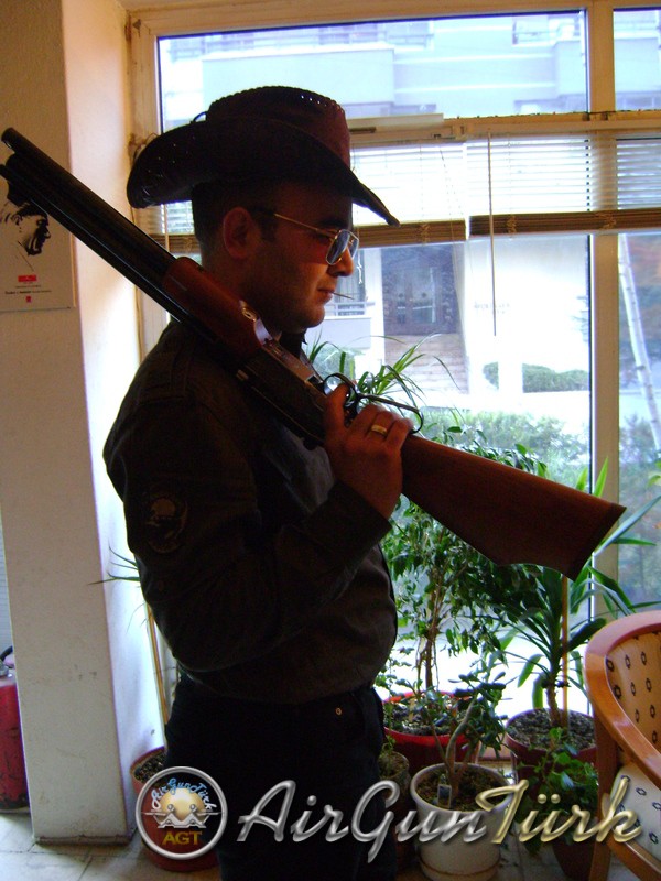 26 Mart 2011 - Mustafa Serdar ile YataGun'un Samyang ve Hawke Tanıtım Buluşması