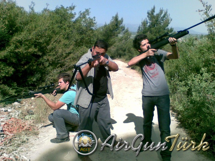 29780_124471480920342_100000724711793_181922_6562261_n