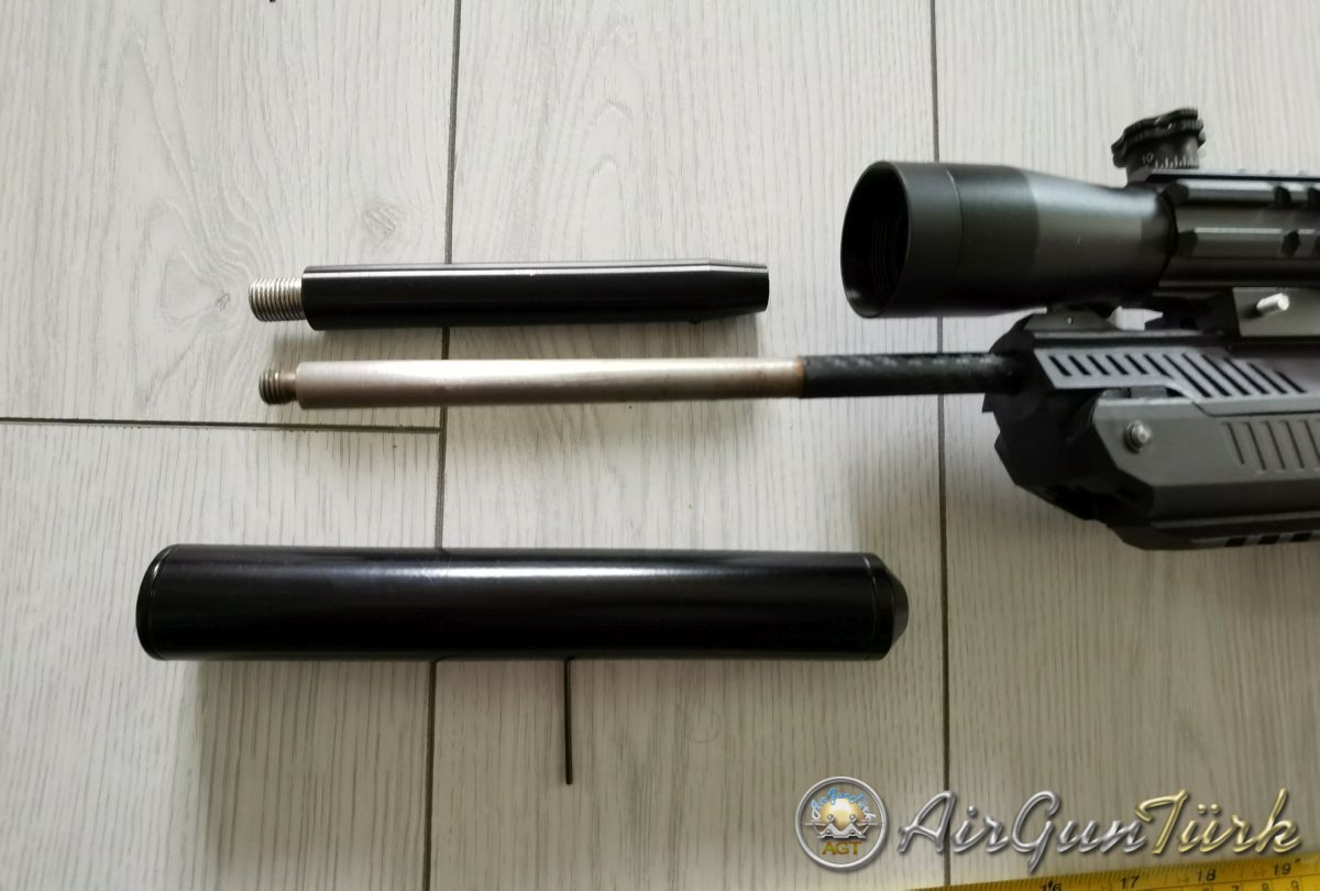 Uzun namlu dipcik ve moderatörlü Zoraki Ultra HP01​.