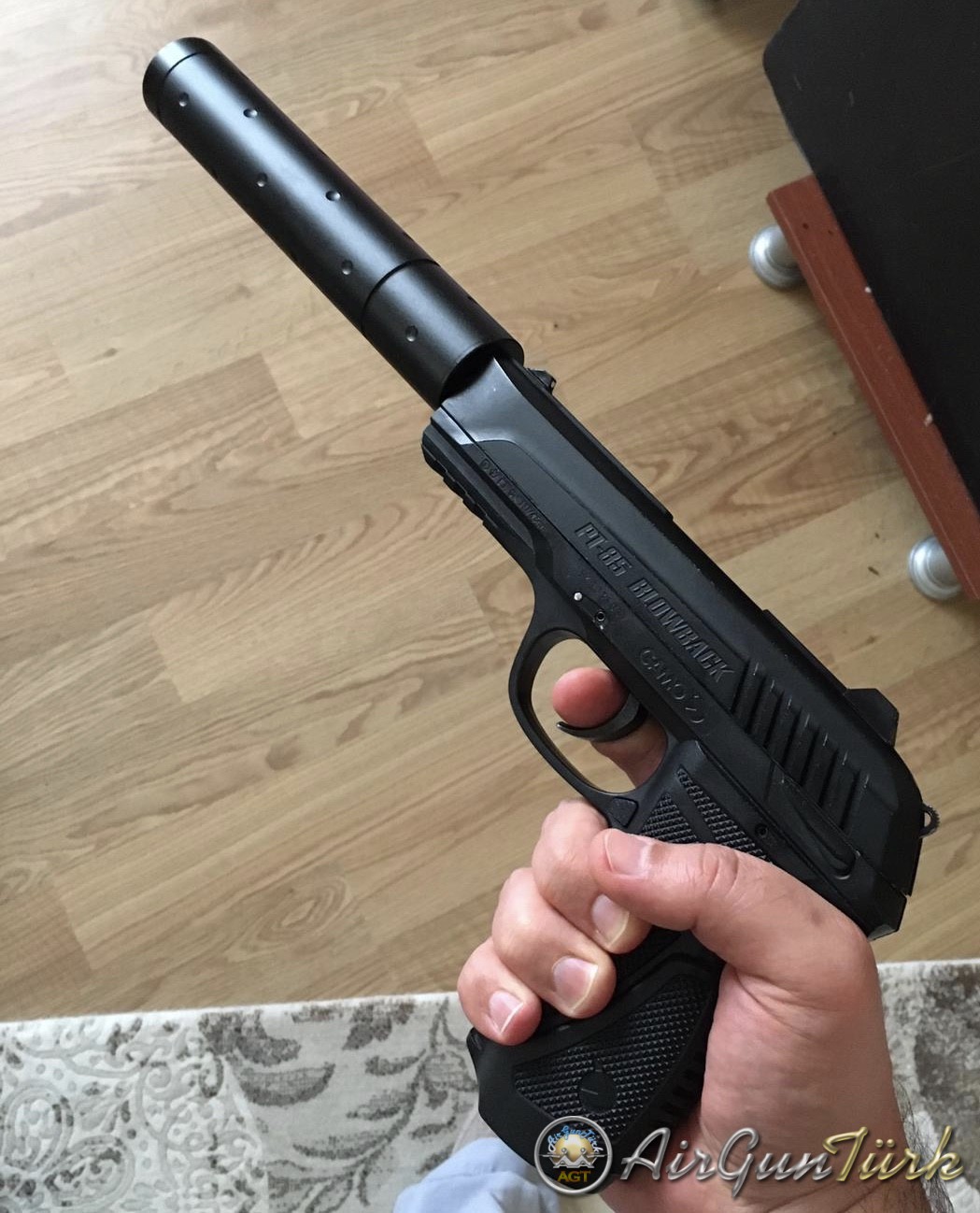 E7CD5BB7-2823-41F3-B65D-32702DBBA1AF