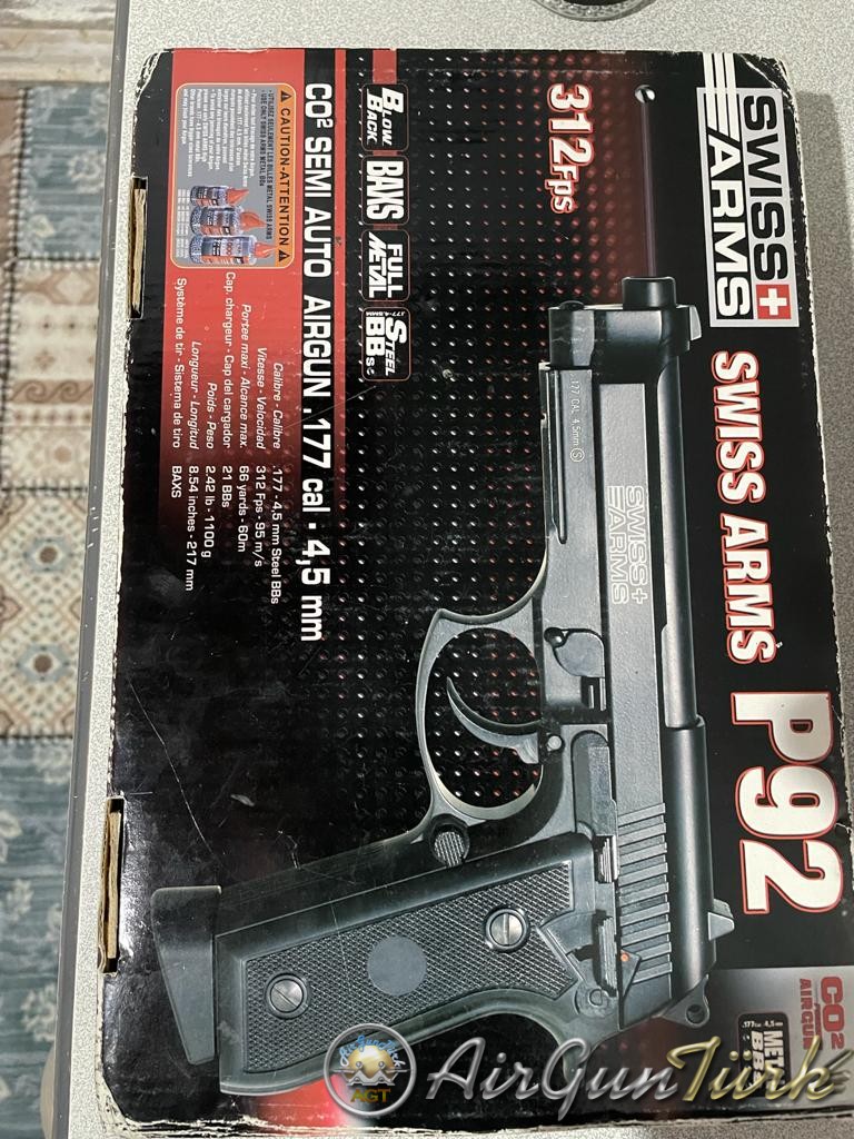 Swiss Arms P92 Beretta CO2 BLOWBACK