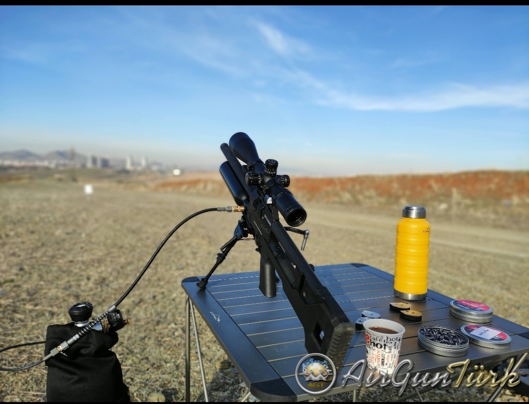 Hawke Sitewinter 8-23x56 SF x20 Halfmildot