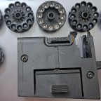 Crosman 1077 Şarjörleri ve yuvası